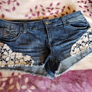 Rue 21 vintage style cut off shorts